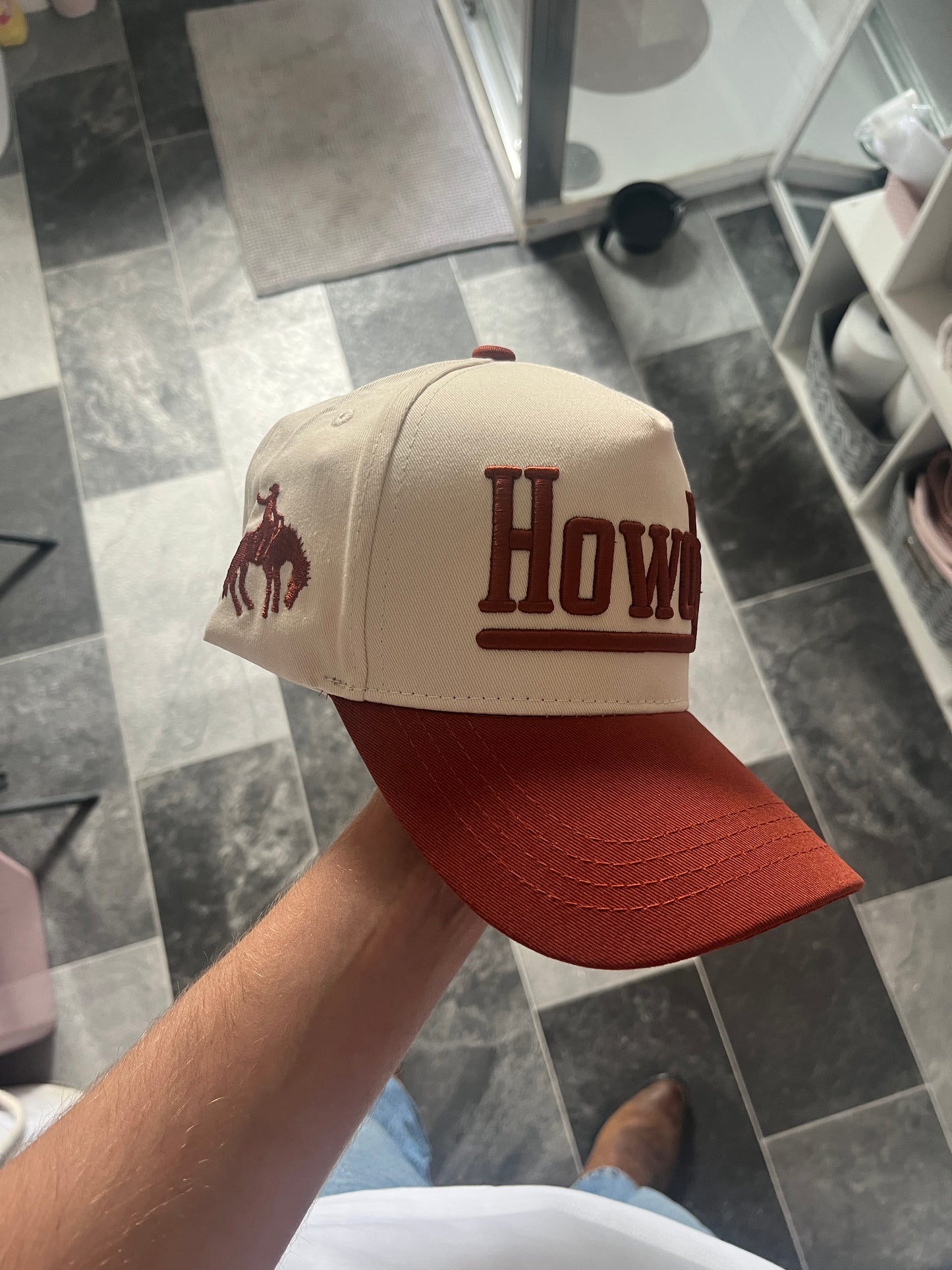 Howdy Slogan Cowboy Cap